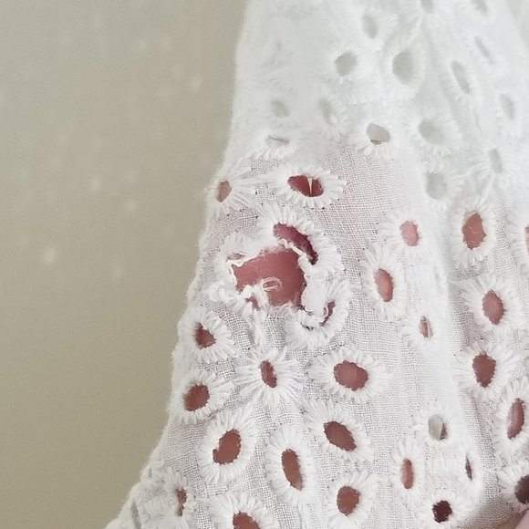 Joe Fresh | White Eyelet Linen Shift Dress - Picture 5 of 9